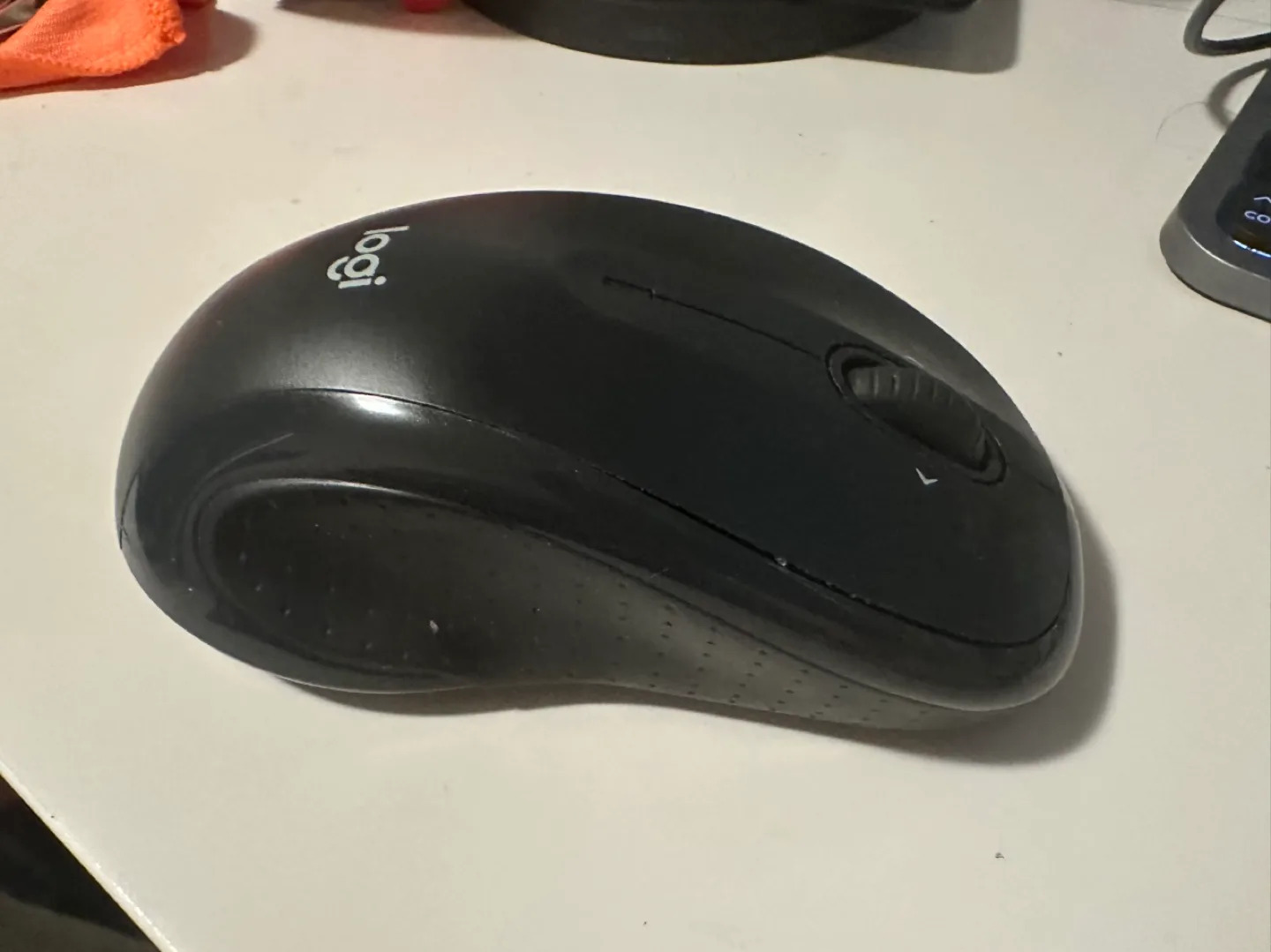 Logitech Wireless Mouse M510 image indicator(2)