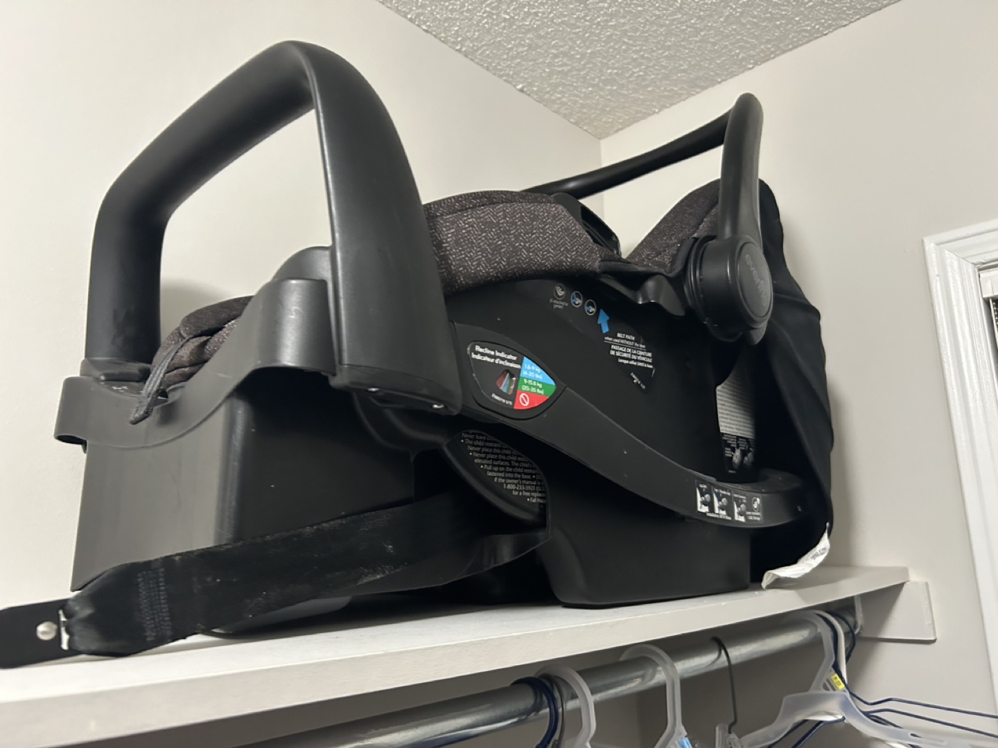 Evenflo car seat - photo 2