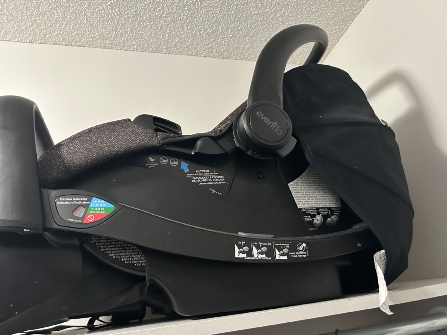 Evenflo car seat - photo 5