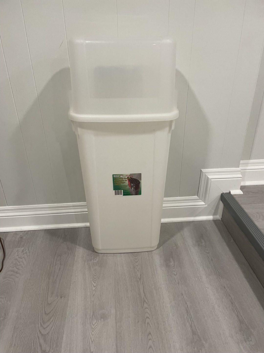Large White Plastic wrapping paper storage