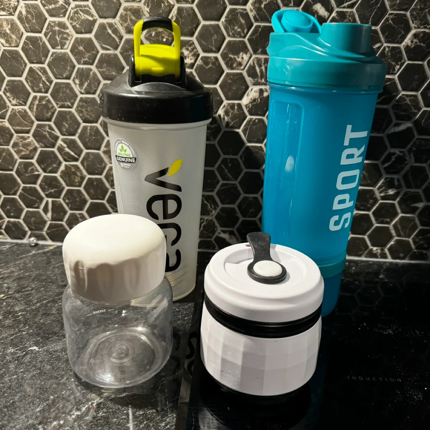 Set of 4 Reusable Water Bottles #freecycle thumbnail