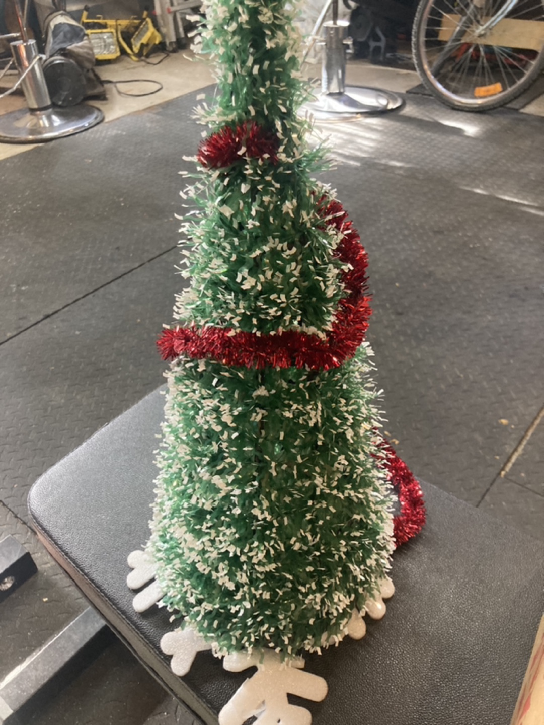Christmas items. - photo 2
