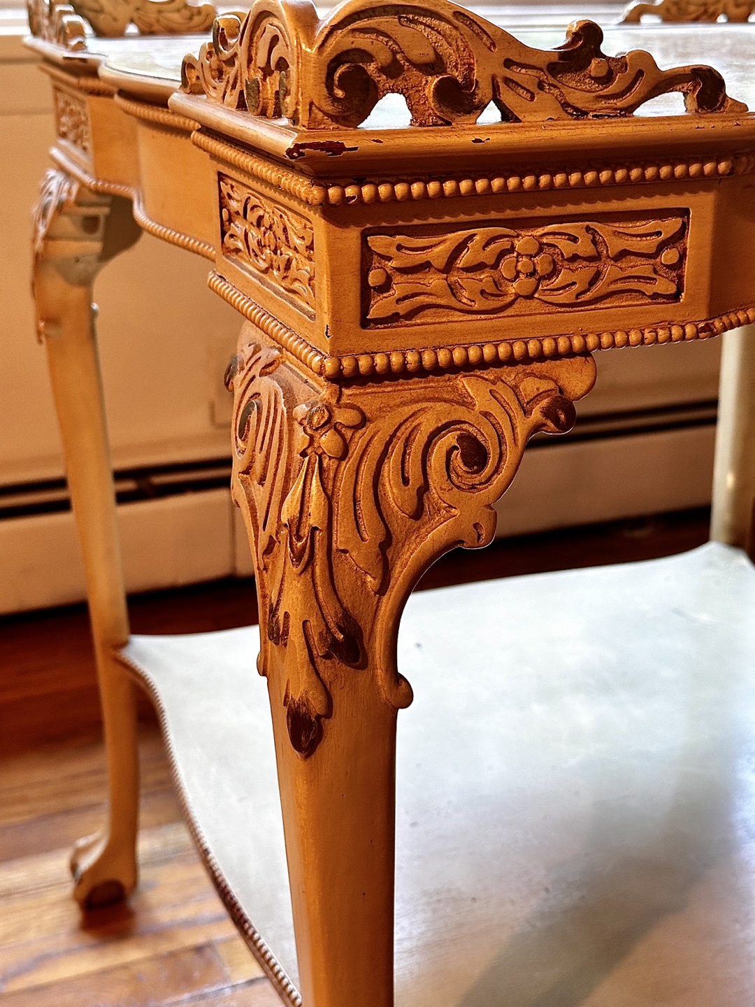 Antique End Table - photo 2