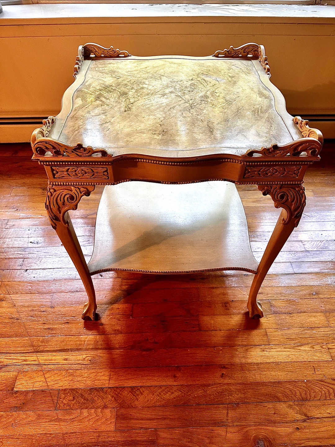 Antique End Table - photo 3