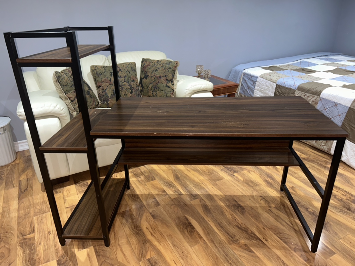 Computer Desk with Bookshelf