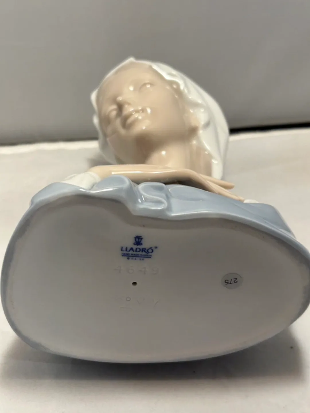 Lladro Virgin Mary Bust image indicator(6)