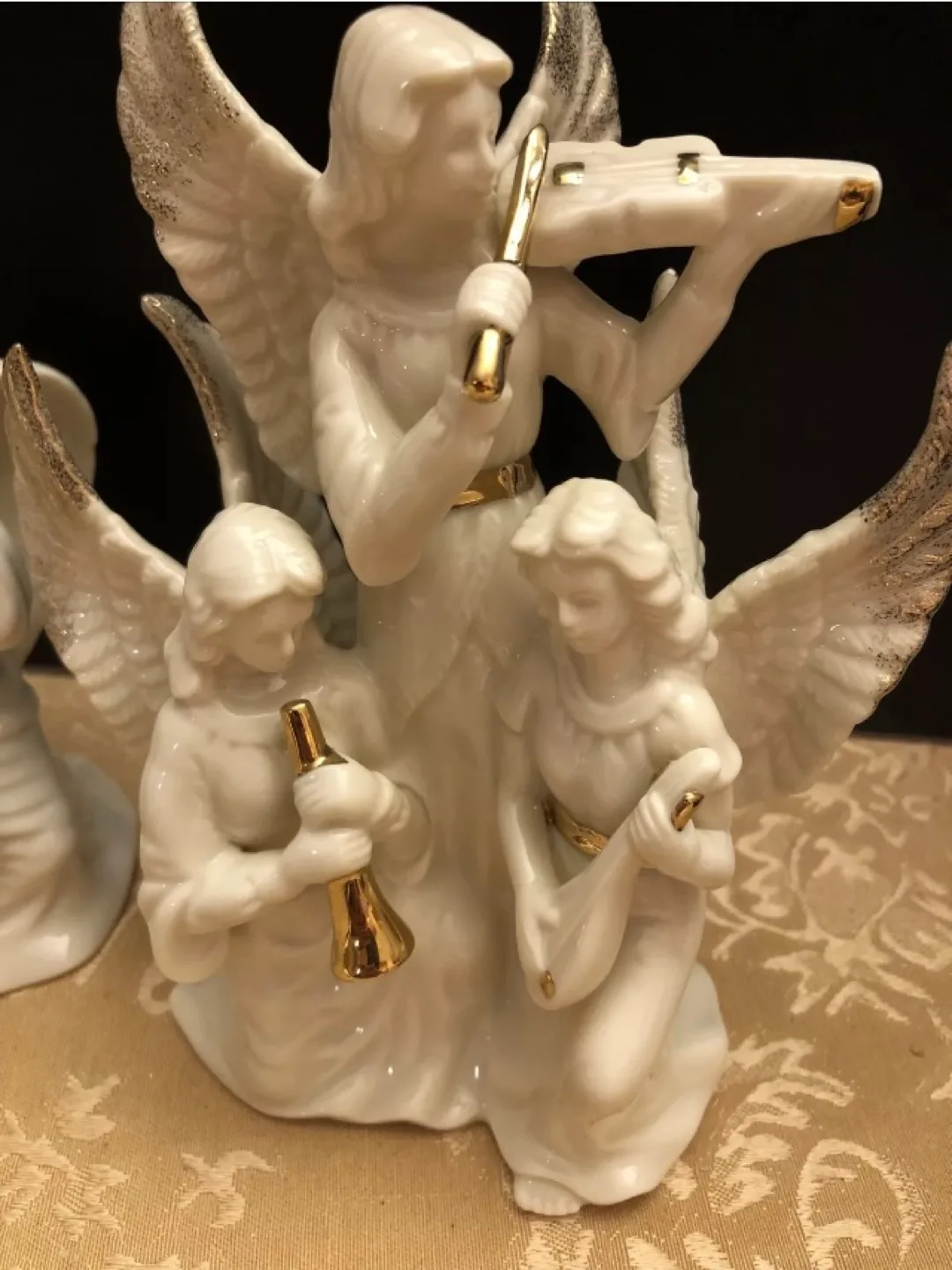 Lenox Angel Figurine image indicator(4)