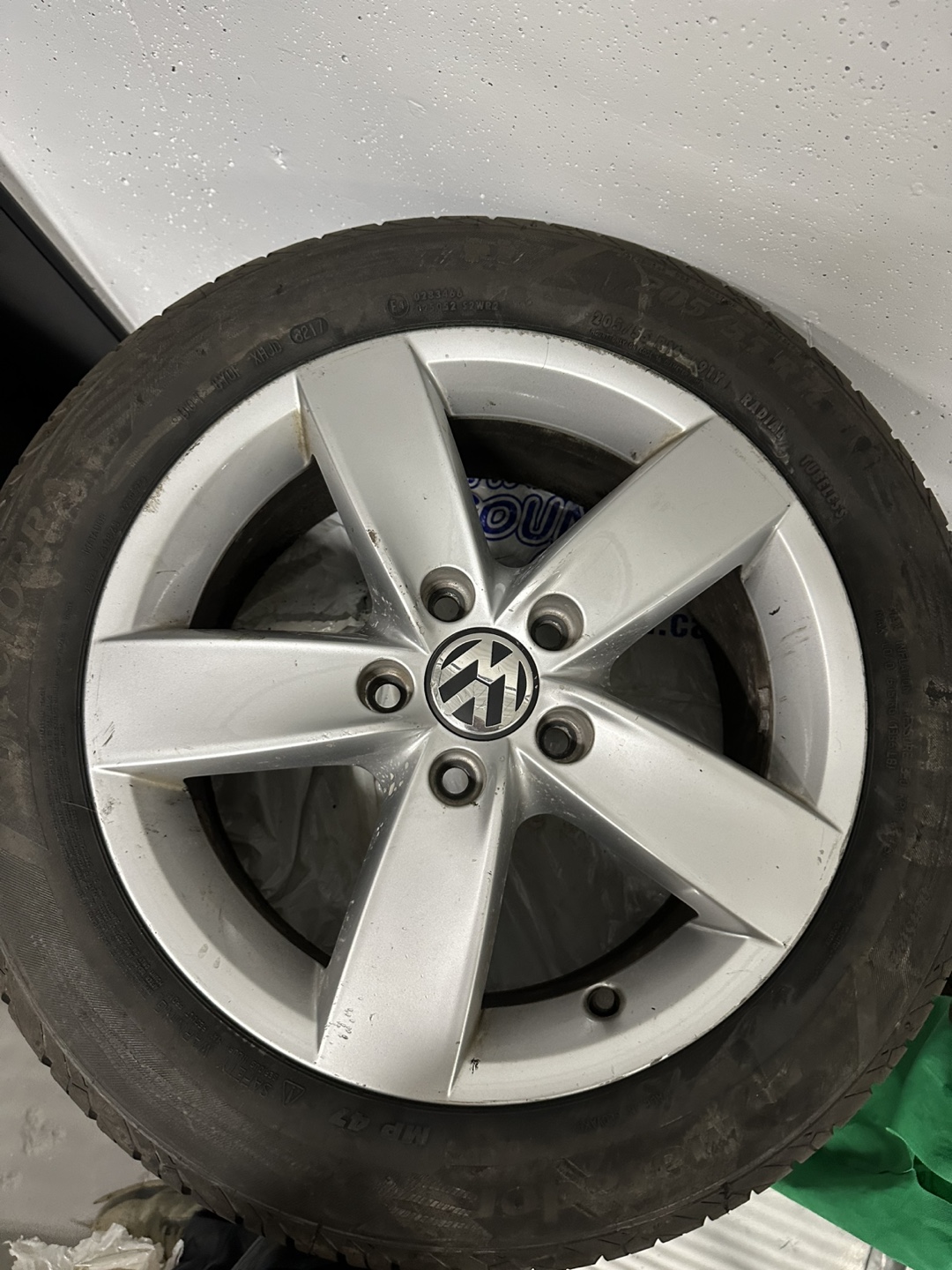VW 16 inch Alloy Wheels with Tires - photo 4