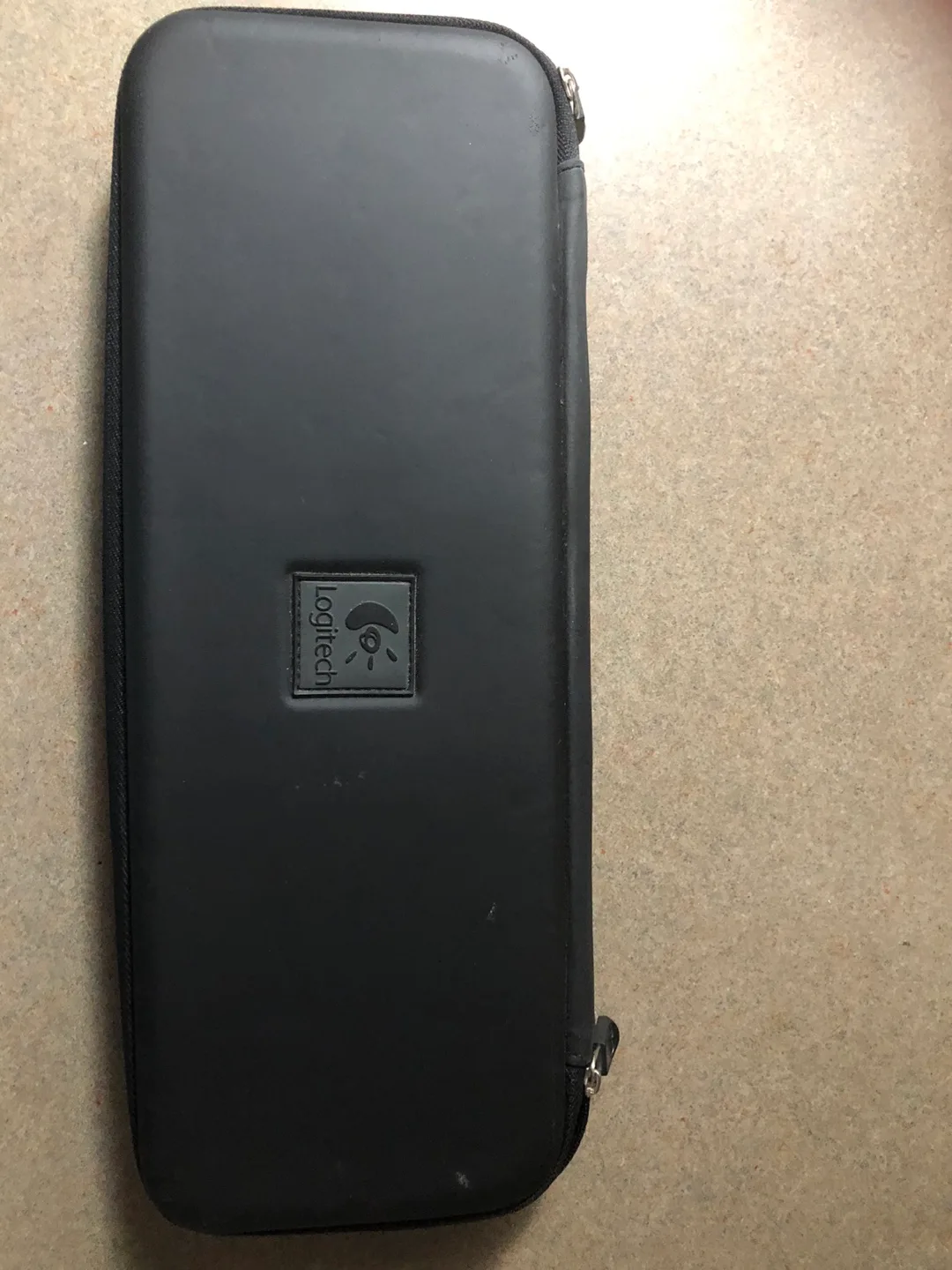 Logitech mm50 Portable Speaker for iPod image indicator(5)