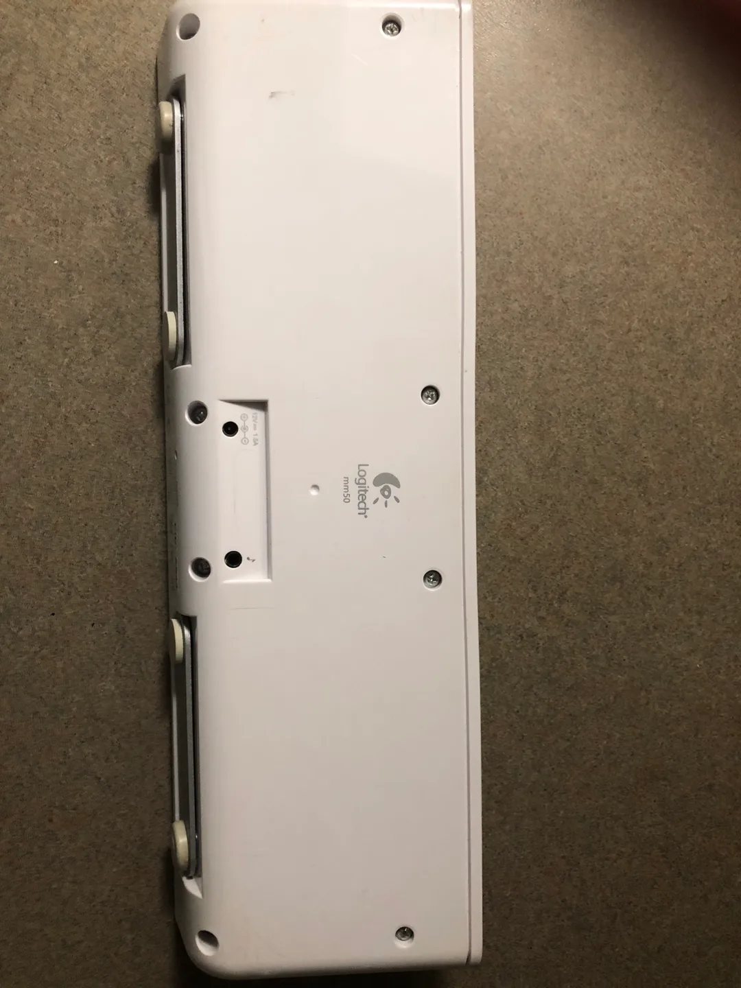 Logitech mm50 Portable Speaker for iPod image indicator(2)