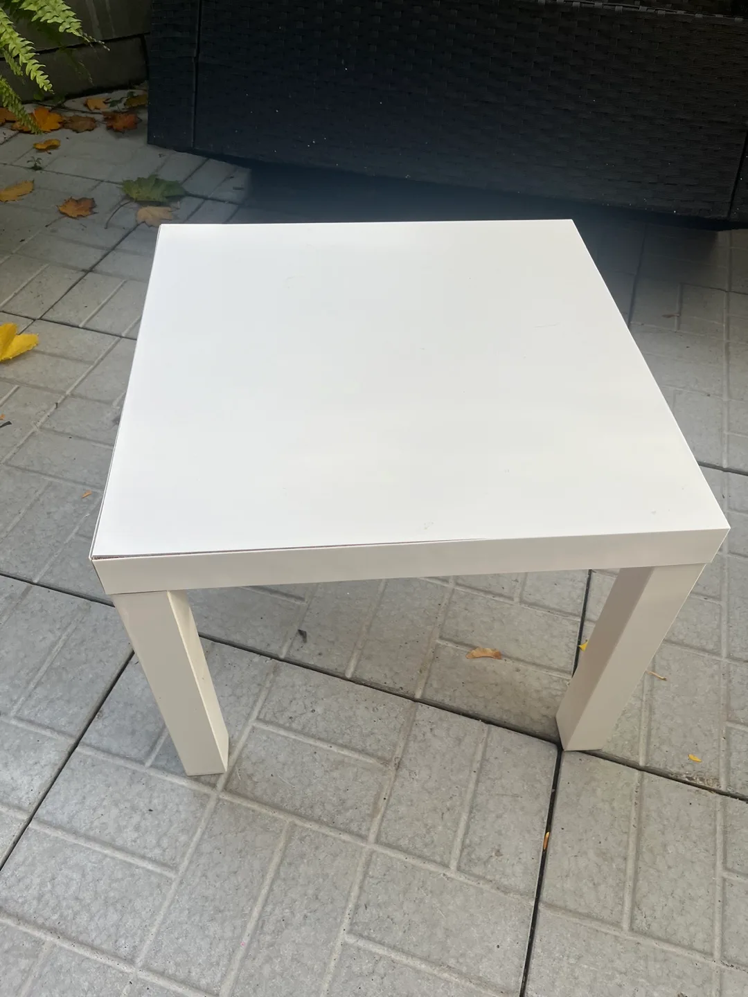 White Side Table $15 thumbnail