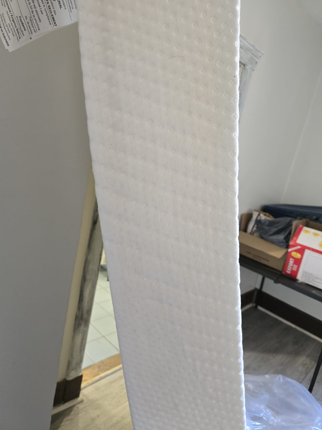 Single size mattress (zinus green tea firm) - photo 4