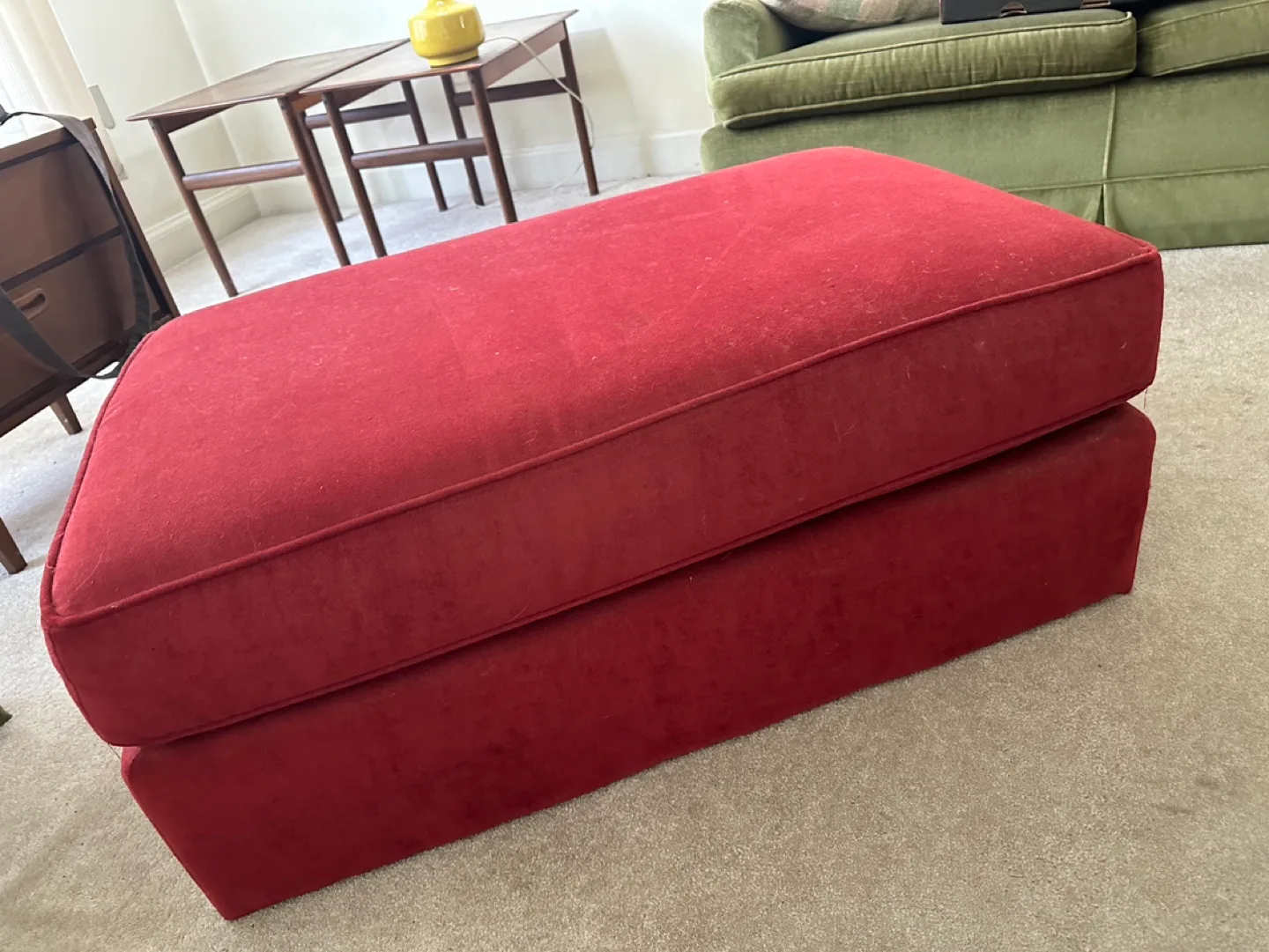 Red  Ottoman NO DAMAGE thumbnail
