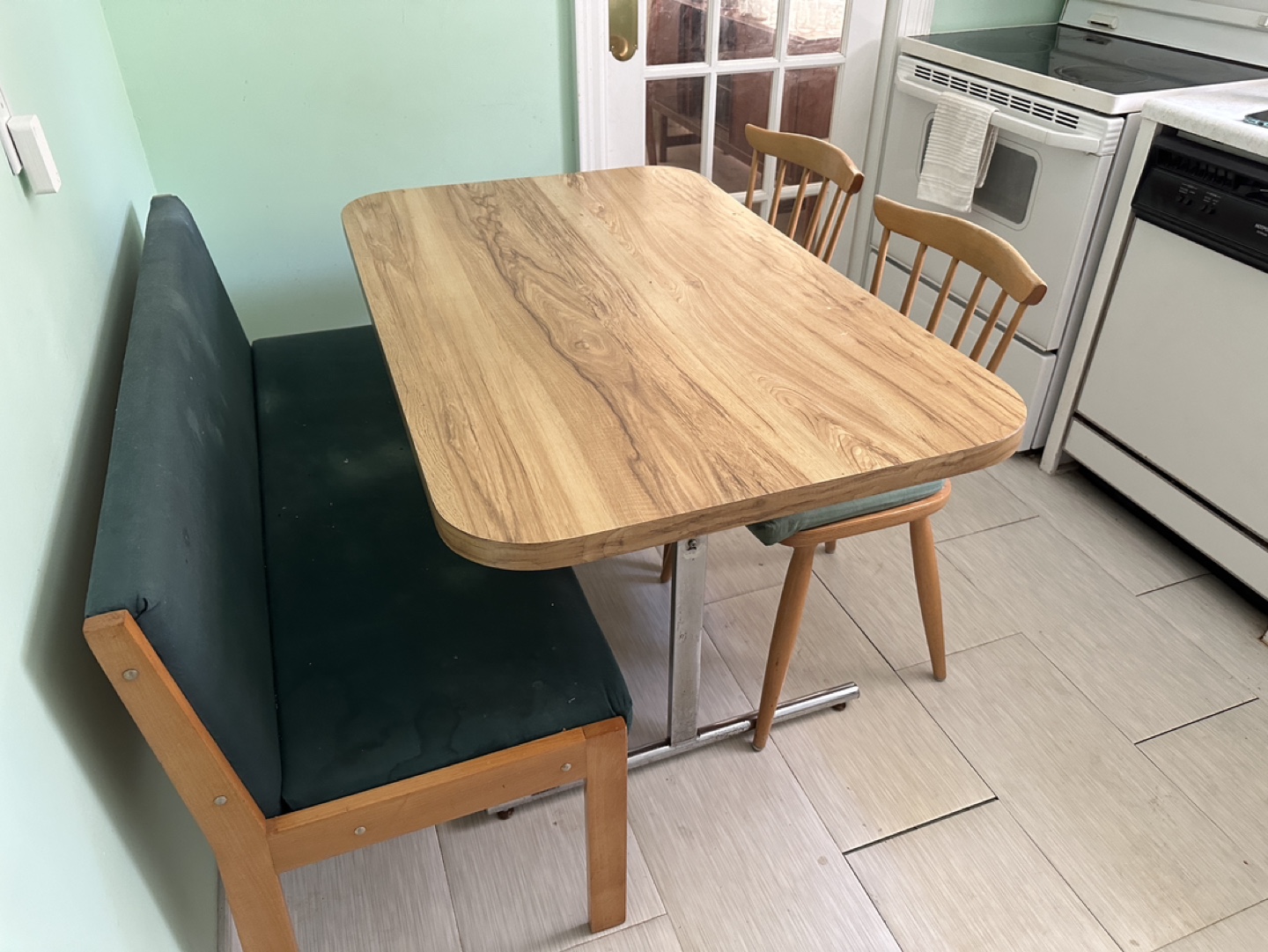 Vintage Kitchen Table Set with Bench and 2 chairs - photo 3