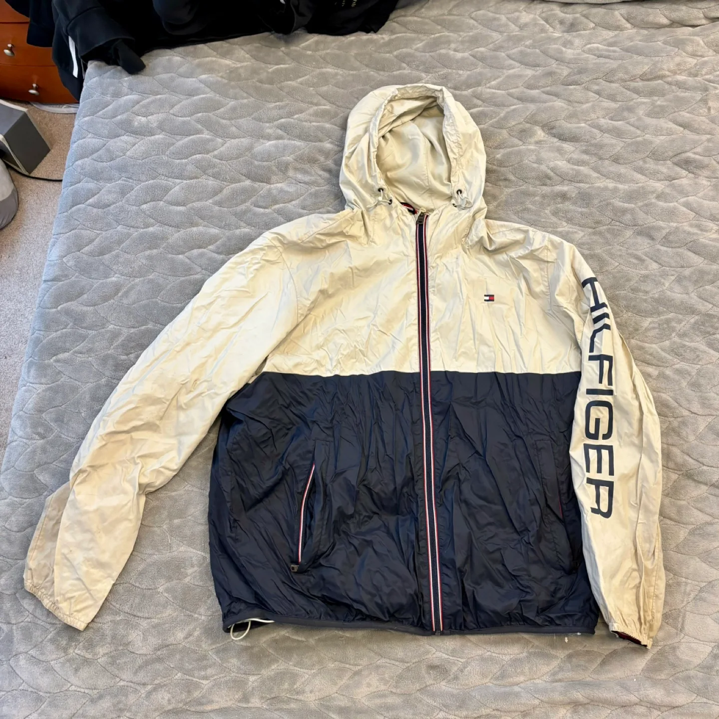 Tommy Hilfiger Vintage Windbreaker Jacket thumbnail