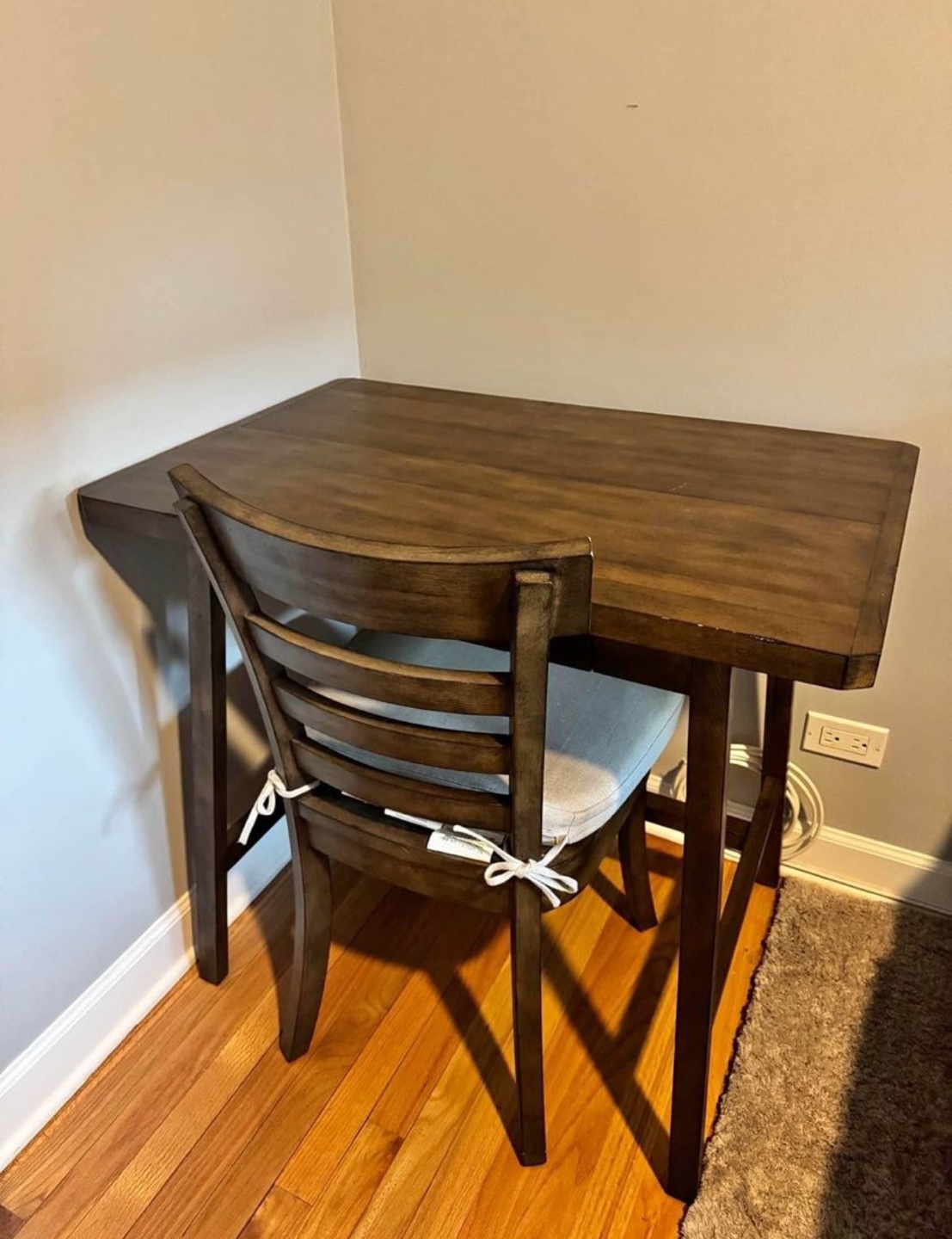 Pottery Barn Corner Desk with Chair