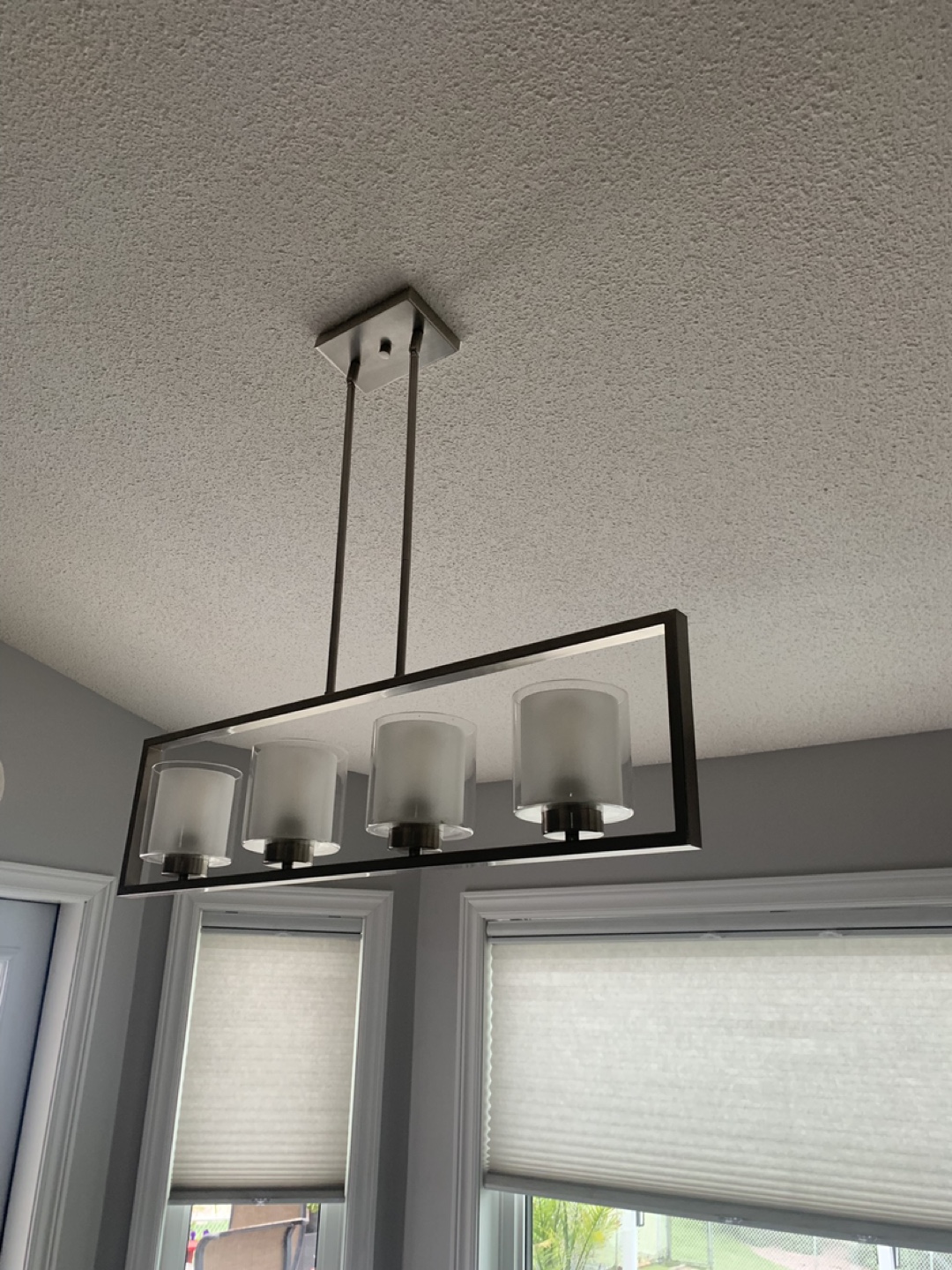 Modern 4-Light Chandelier - photo 2