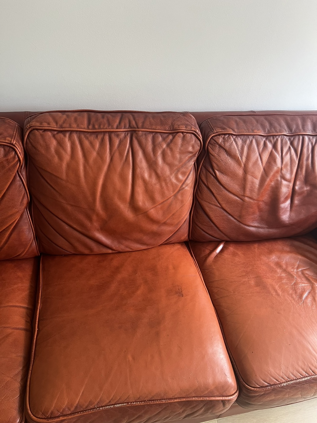 Red Italian Leather Sofa - photo 5