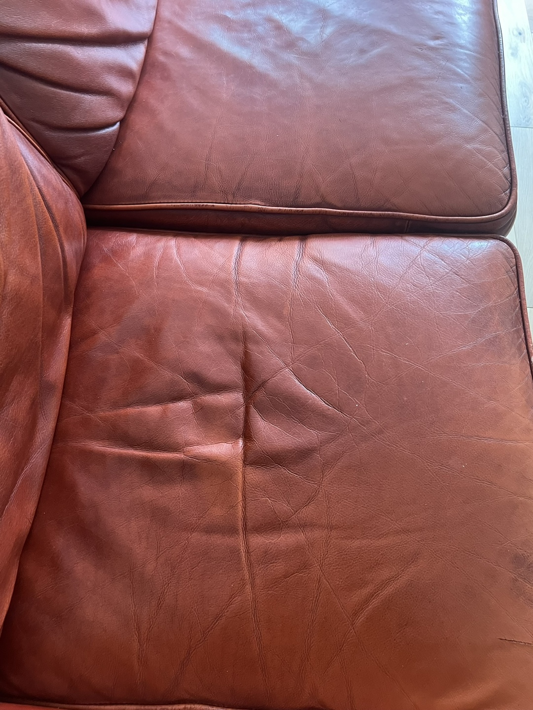 Red Italian Leather Sofa - photo 3