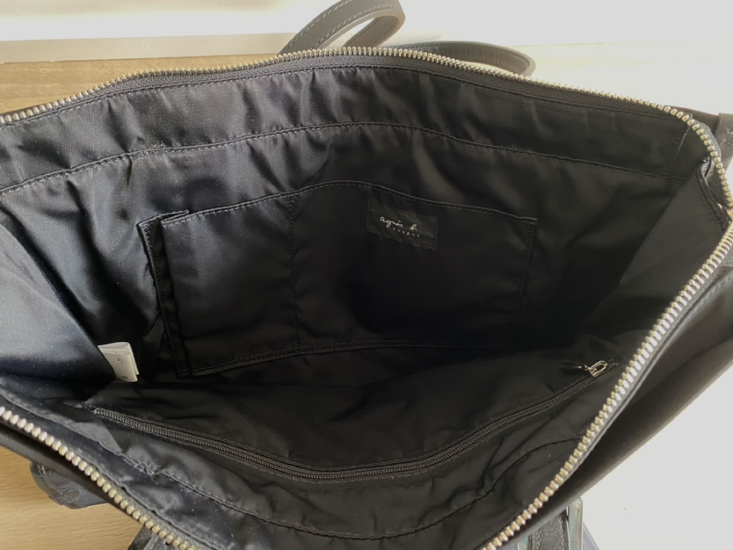 Agnes B. women’s tote handbag EUC - photo 5
