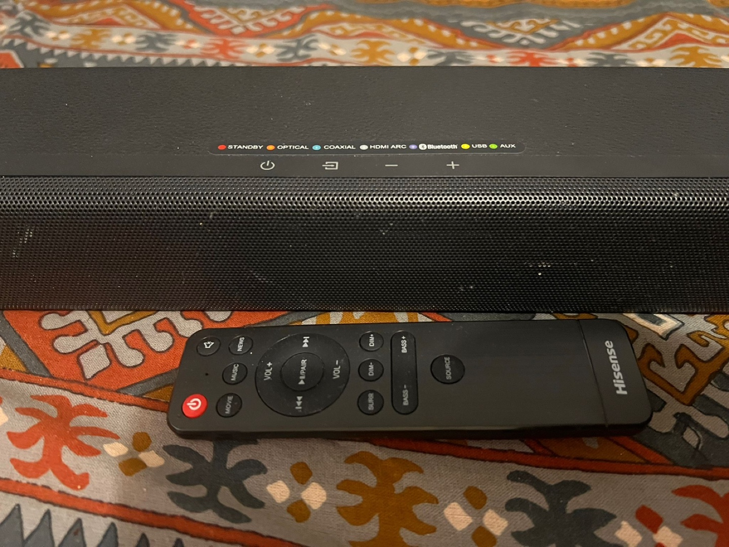 Hisense Soundbar with Remote - photo 3