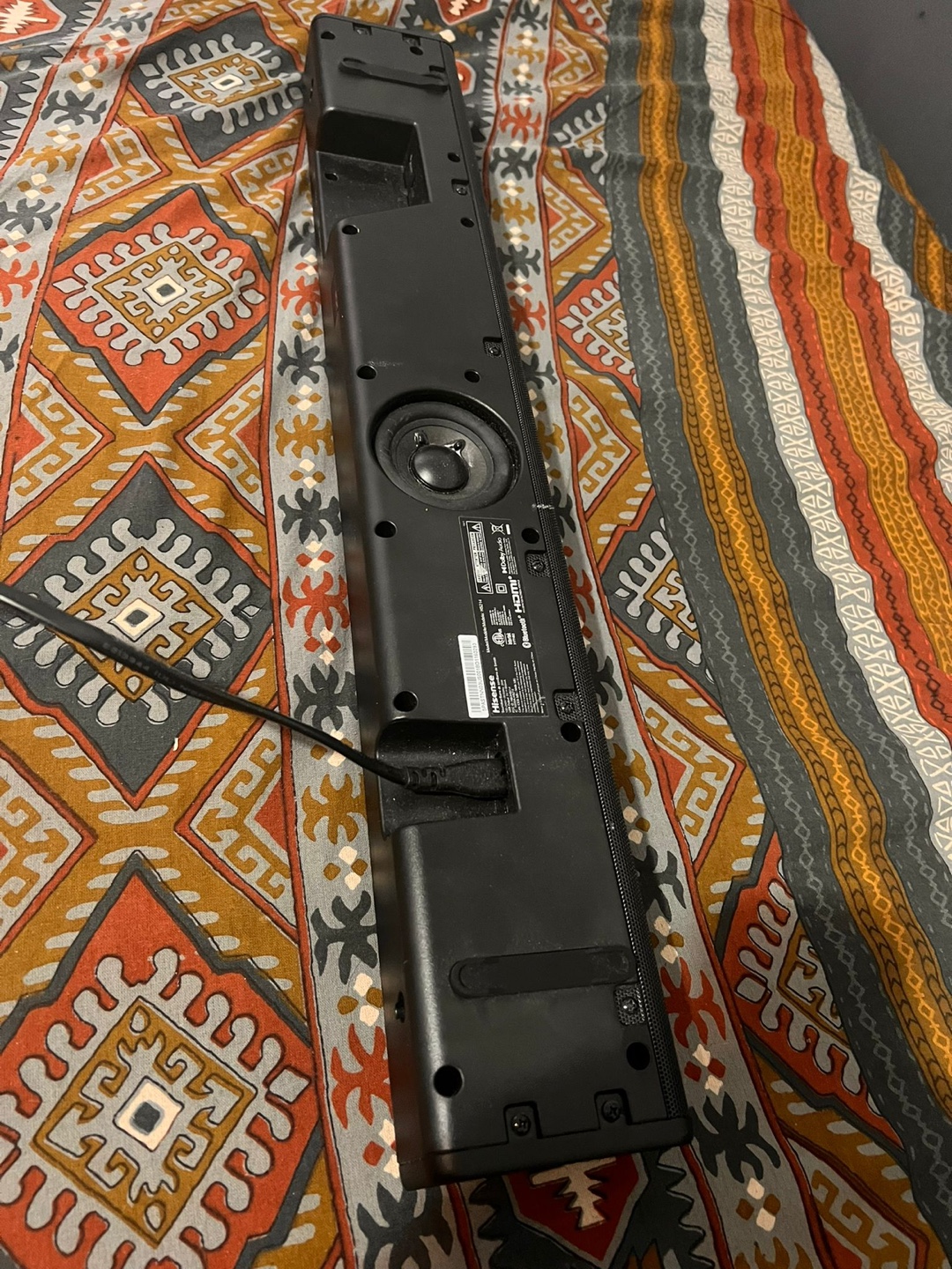 Hisense Soundbar with Remote - photo 2