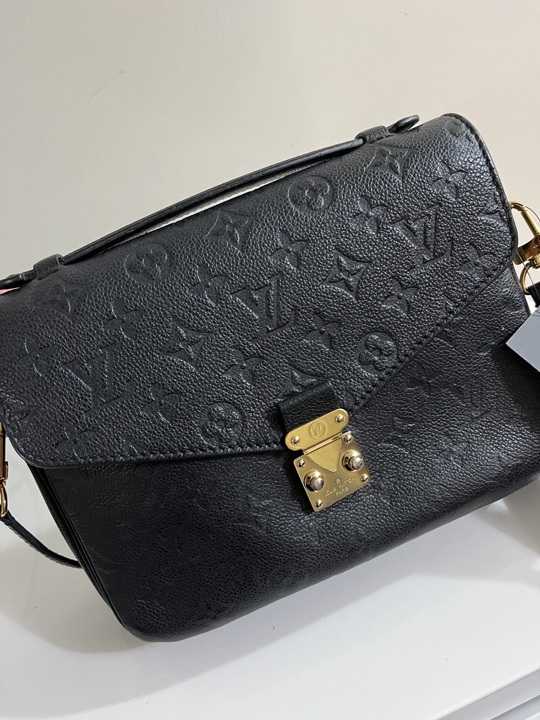 Louis Vuitton Monogram Empreinte Black Leather Crossbody Bag - photo 2