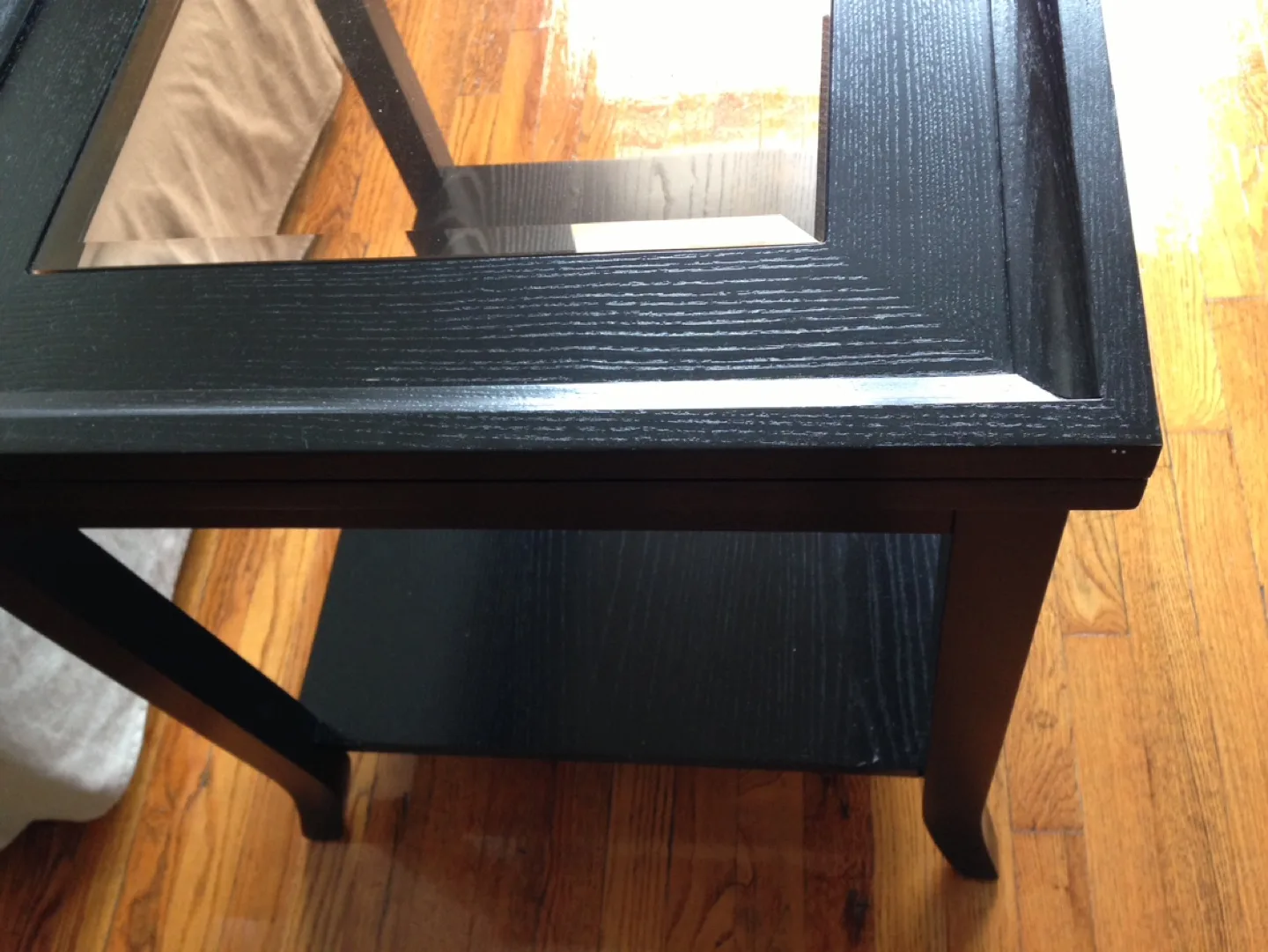 Black End Table with Shelf image indicator(3)