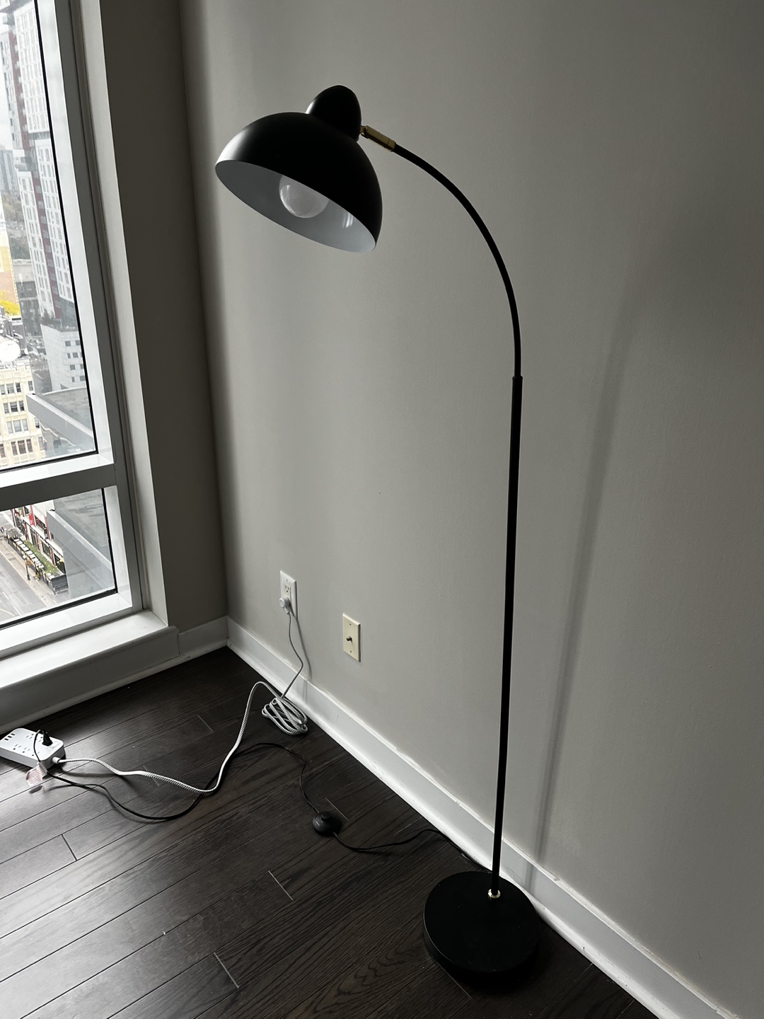 Black Floor Lamp with LED Bulb 💡 - photo 2