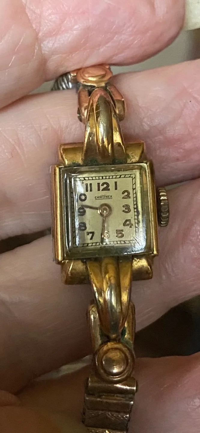 Vintage Chronex Watch 1945 thumbnail