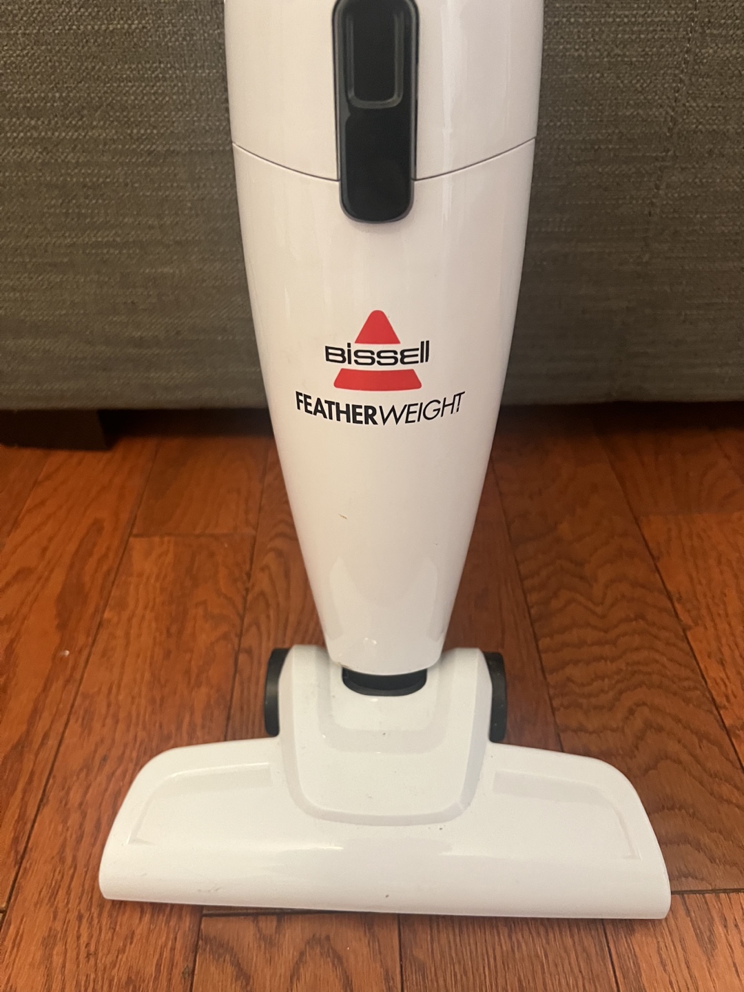 Bissell Featherweight Vacuum - photo 2