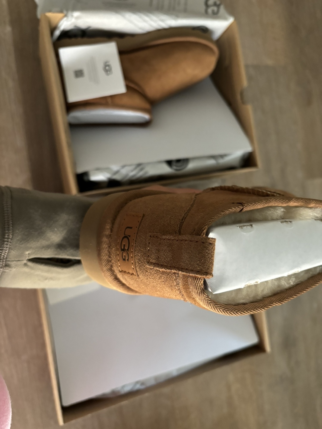 UGG Ultra Classic Mini Boots - photo 2