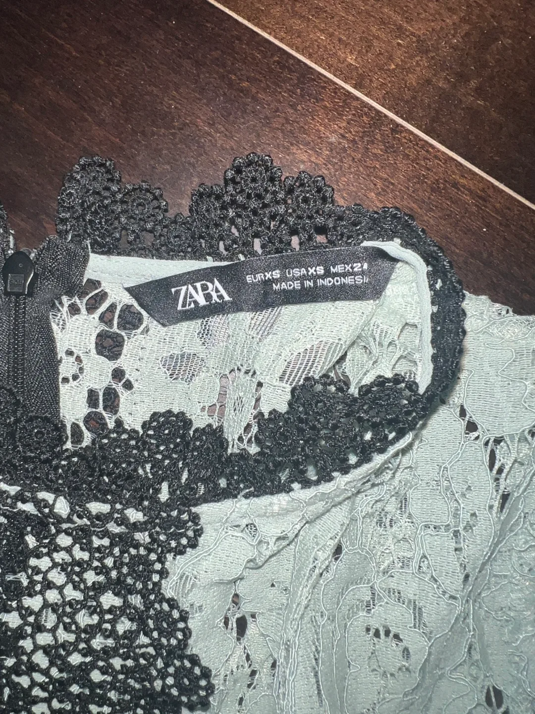 Zara green and black Lace Top image indicator(2)