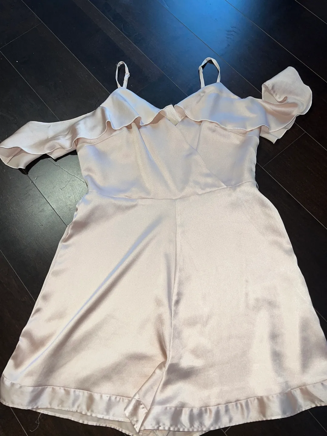 Urban outfitters Peach Satin Jumpsuit image indicator(2)