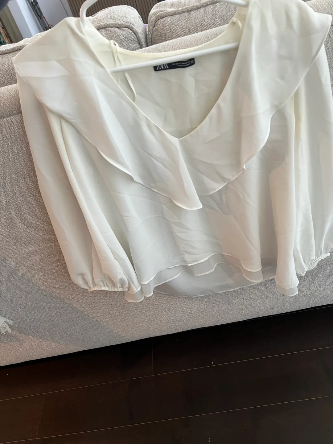 White Zara Blouse with Ruffled Collar image indicator(4)