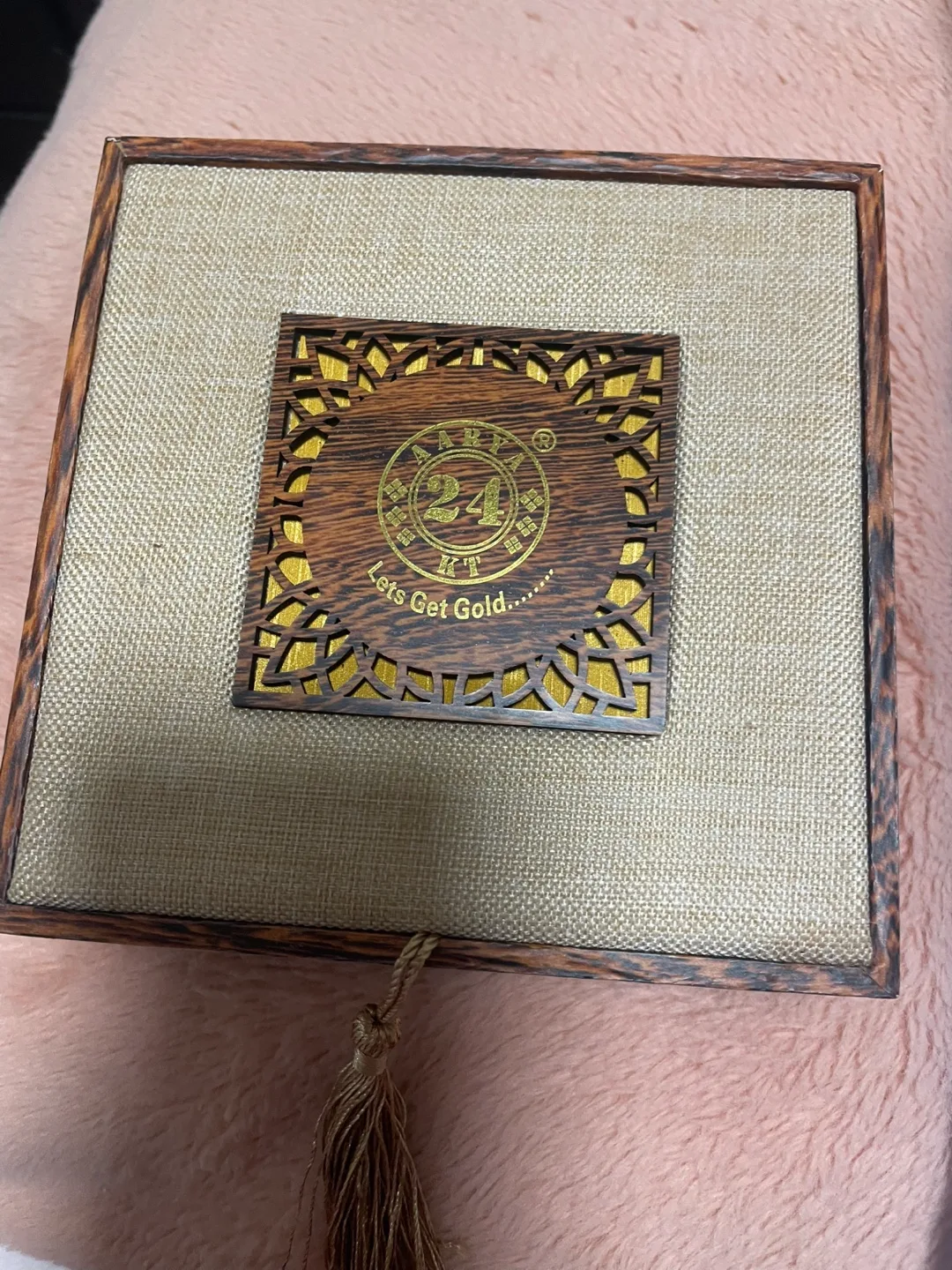 24K Gold Calligraphy Plaque image indicator(2)