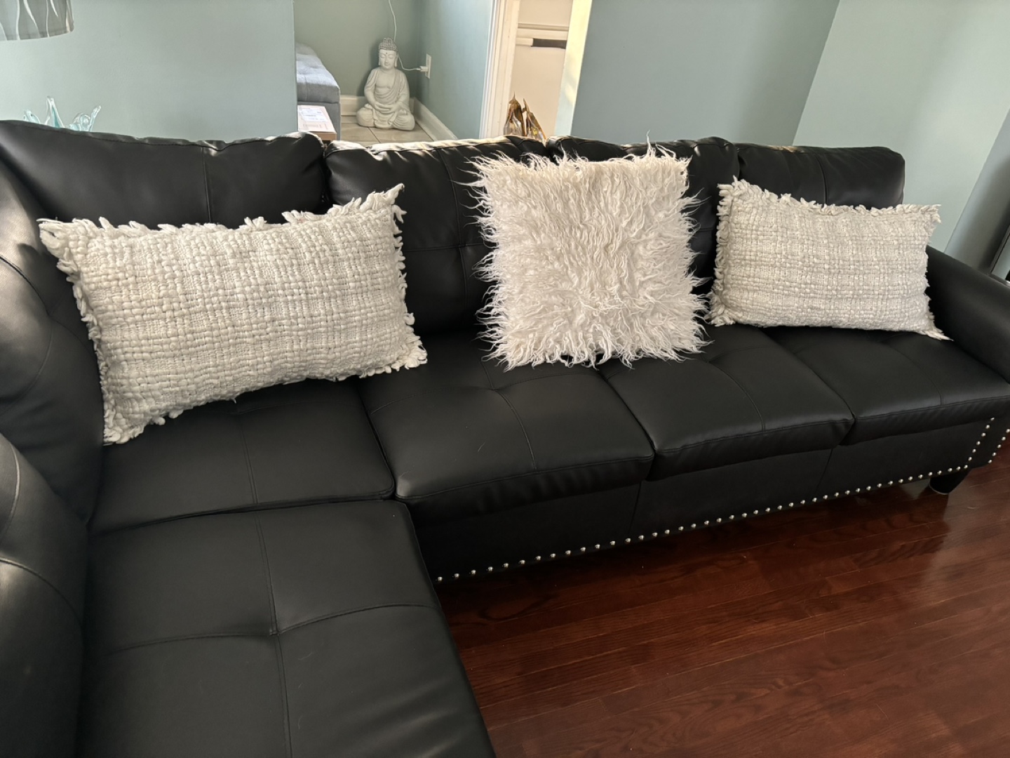 Faux sectional sofa - photo 3