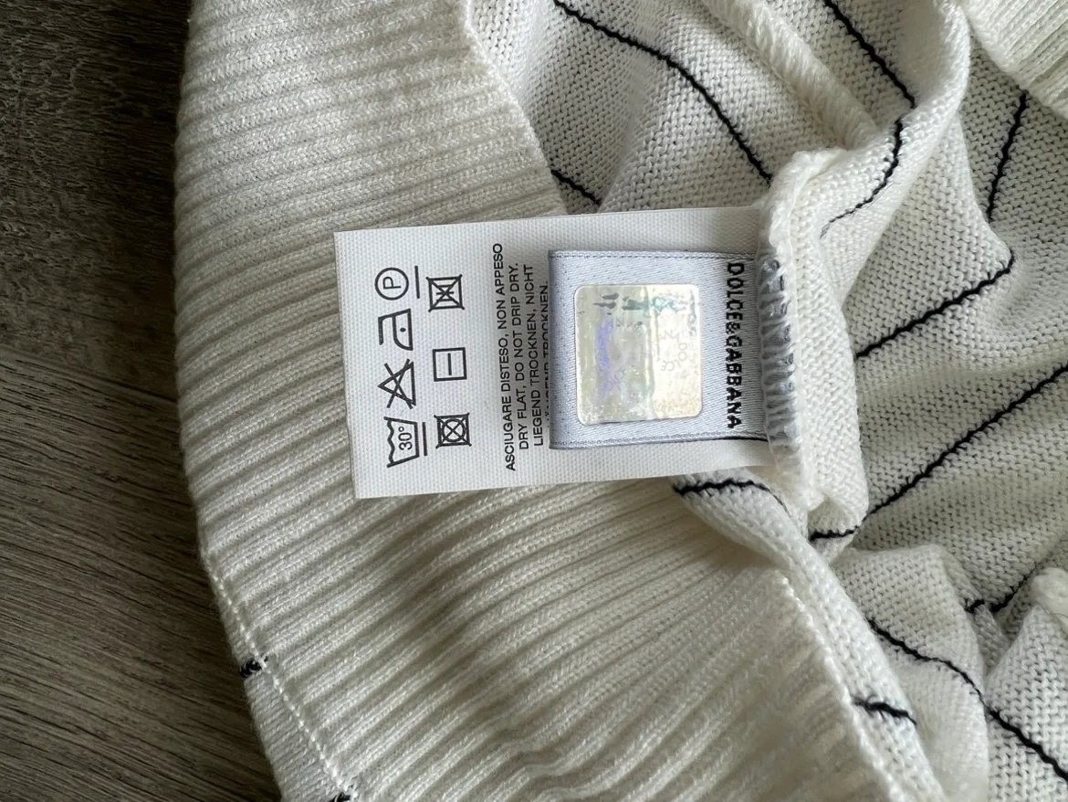 Dolce & Gabbana White Striped Sleeveless Sweater image indicator(8)