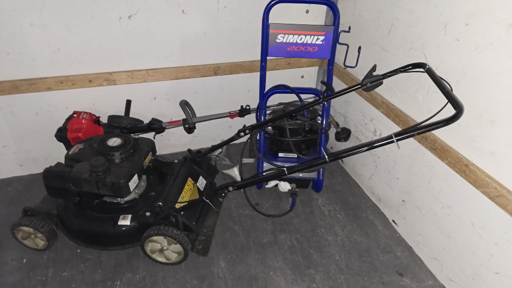 Yard Machines 21" Gas Powered Lawn Mower - photo 4
