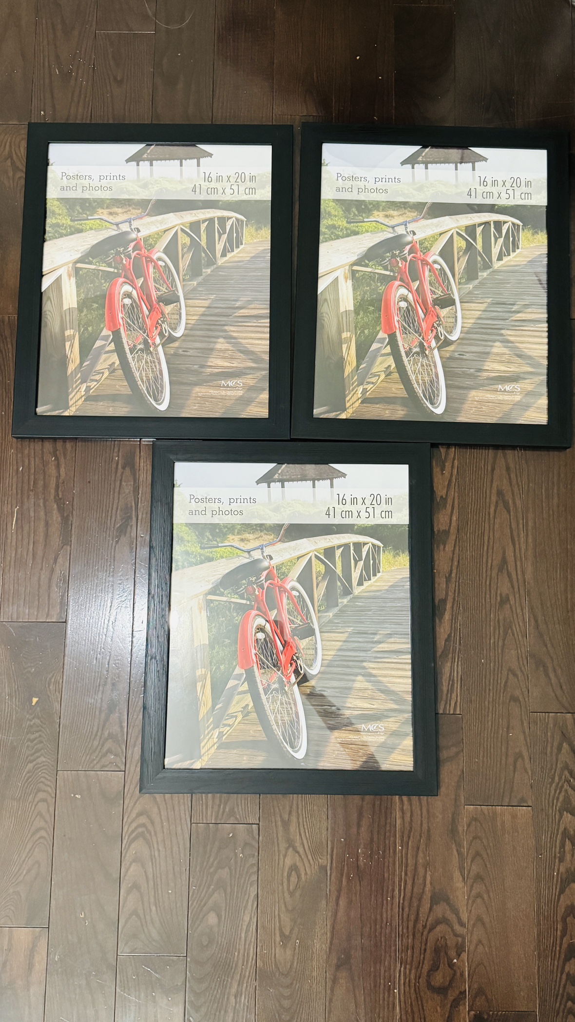 3 Black Picture Frames - photo 3