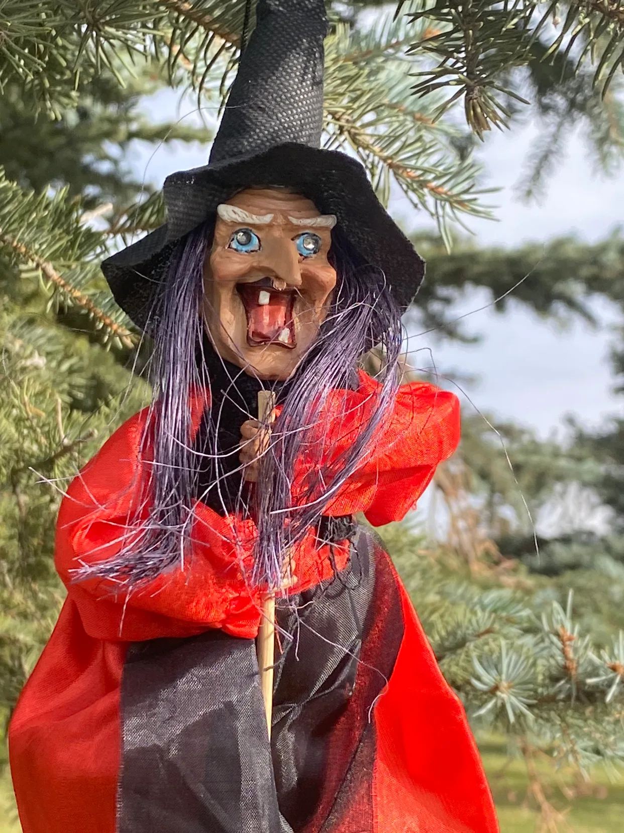 Hanging Witch Decoration image indicator(2)