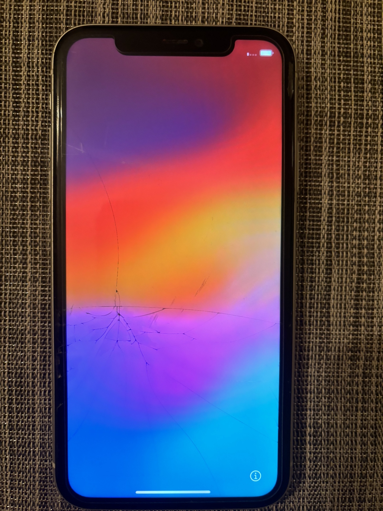 iPhone 11 64GB (White) - photo 2