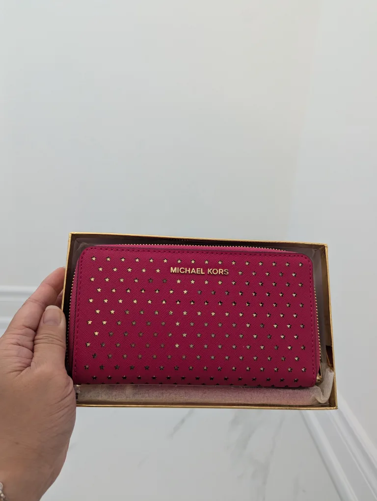 Pink Michael Kors gold Stars cutout Wristlet wallet image indicator(3)