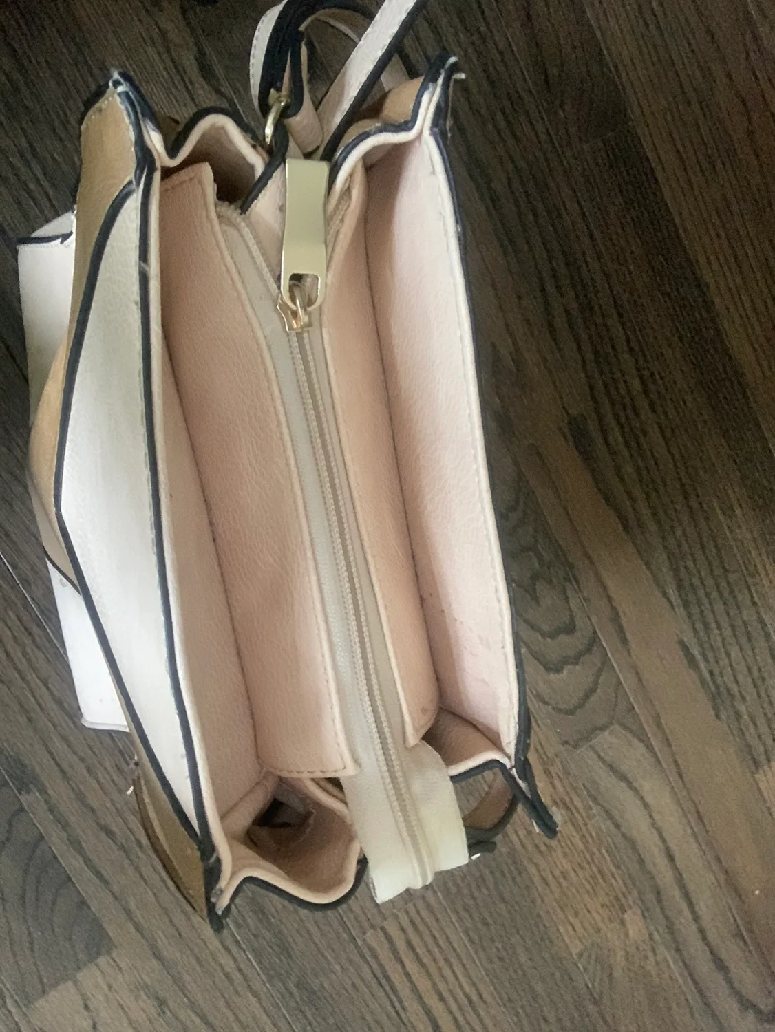 Big Stylish Handbag image indicator(2)