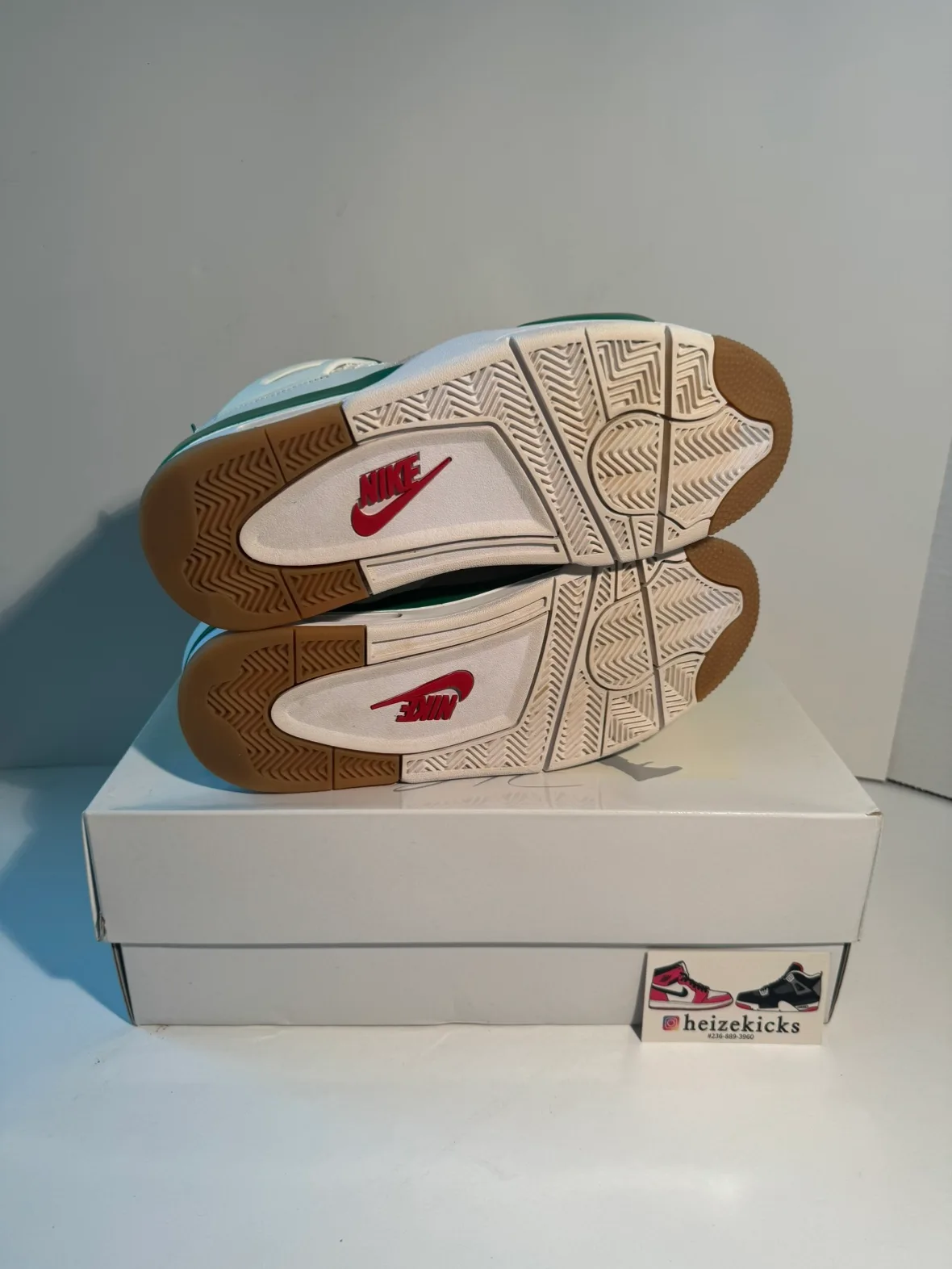 Jordan 4 SB Pine Green size 9.5 image indicator(5)