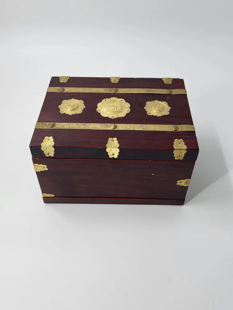 Vintage Chinese Jewelry Box image indicator(2)