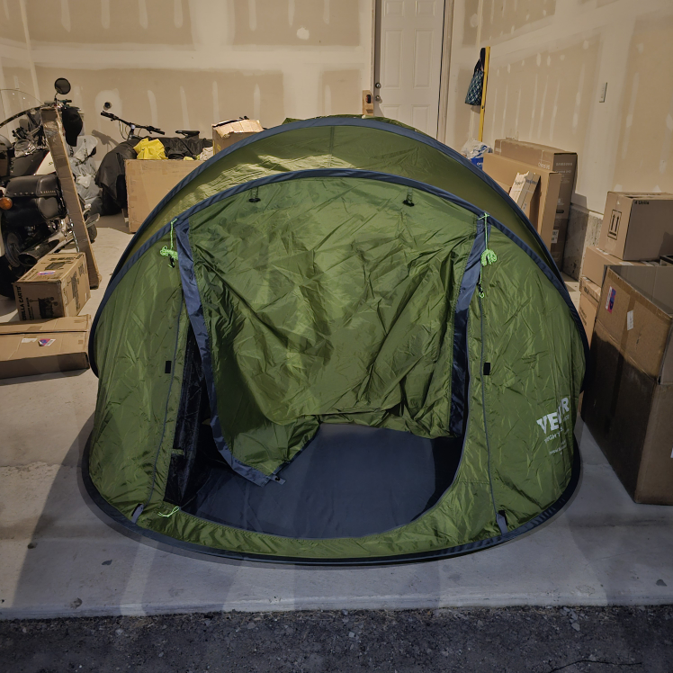 VEVOR 4 Person Pop Up Camping Tent - photo 2