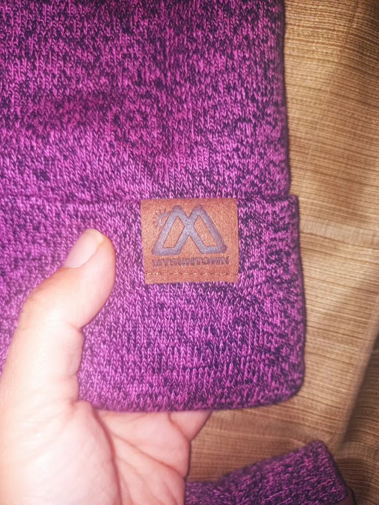 Purple Winter Hat, Scarf, and Gloves Set image indicator(2)