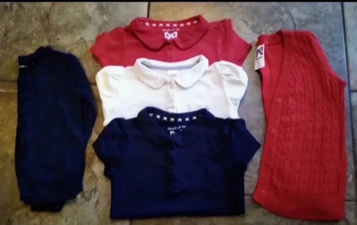 Kid's School Uniform Clothes image indicator(4)