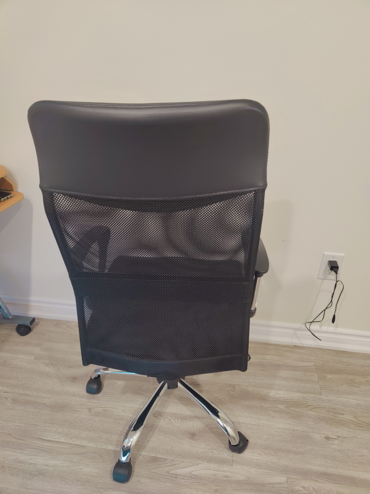 Black Mesh Office Chair - photo 3